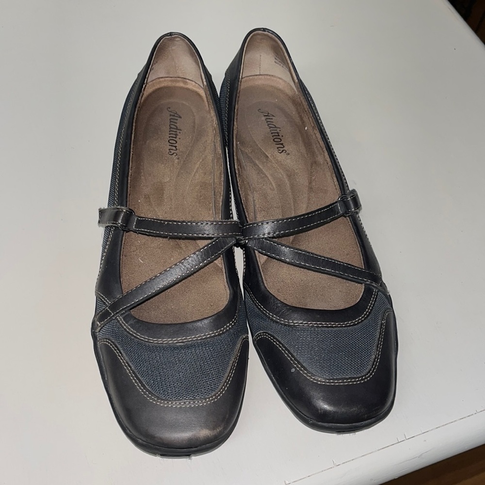 Auditions Slip-on 11N blue black flat shoe